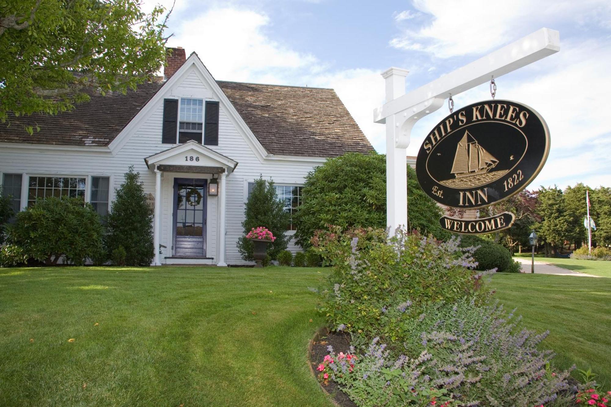 Ship'S Knees Inn East Orleans Exterior photo